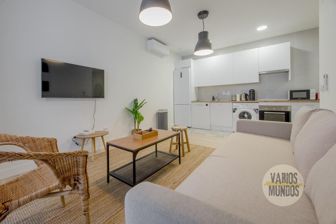 Spacious New Apartment Para 7 En La Plaza De Tirso De Molina Madri Exterior foto