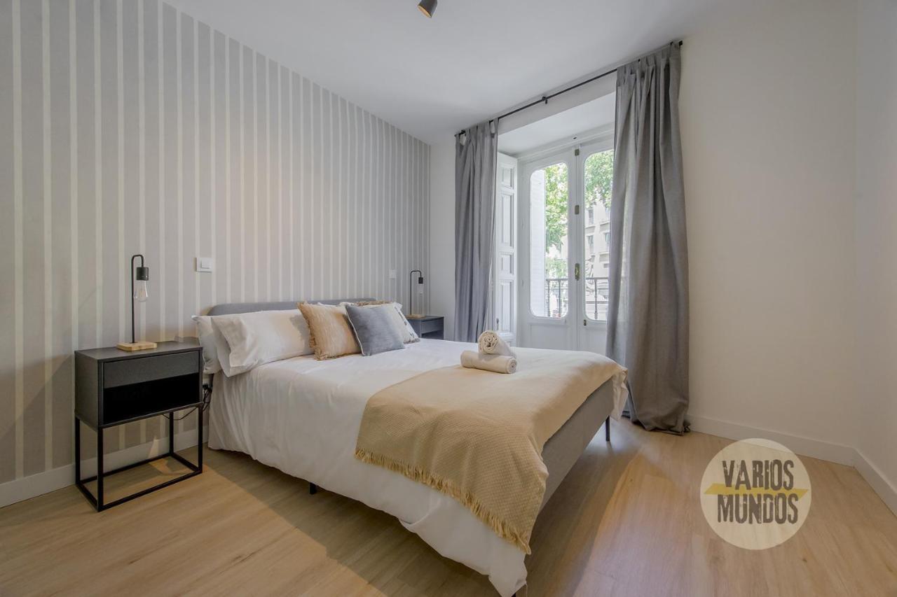 Spacious New Apartment Para 7 En La Plaza De Tirso De Molina Madri Exterior foto