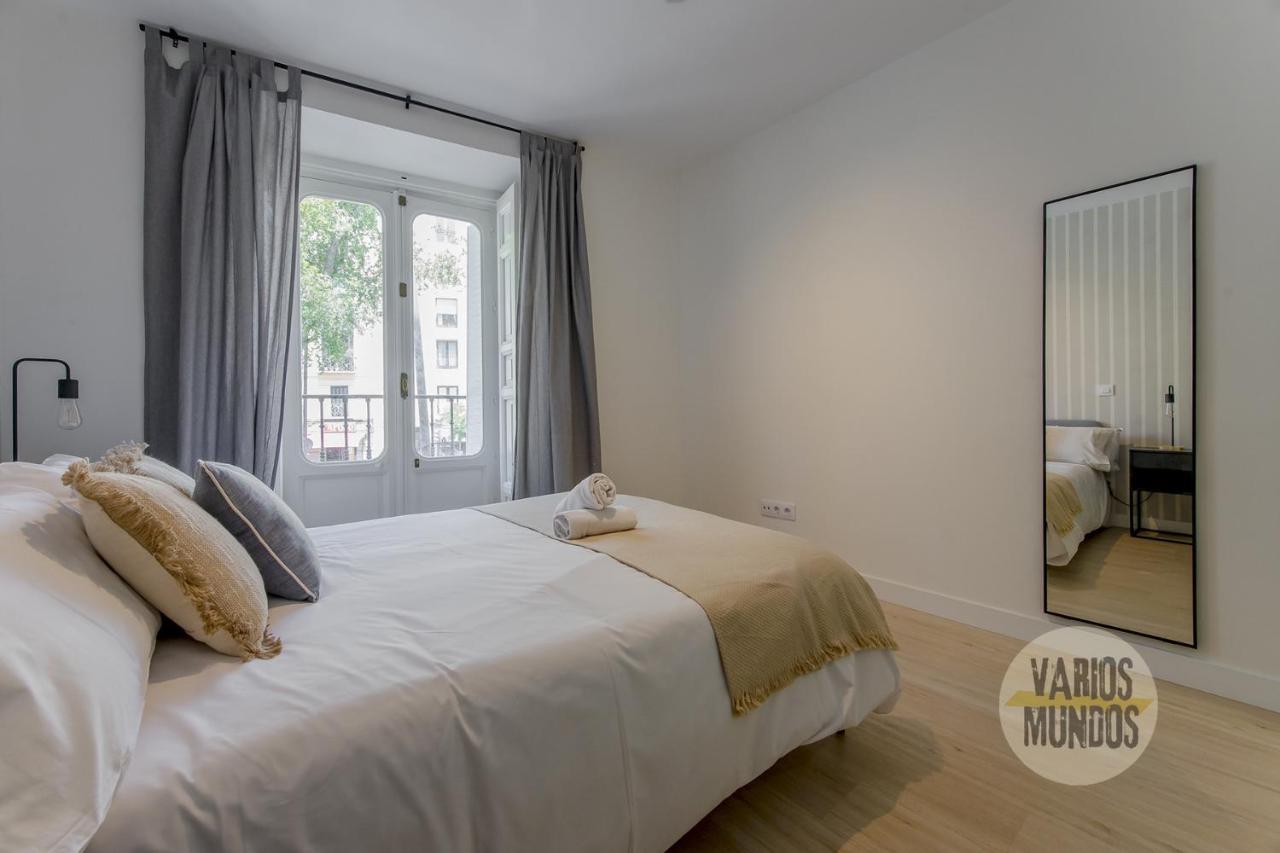 Spacious New Apartment Para 7 En La Plaza De Tirso De Molina Madri Exterior foto