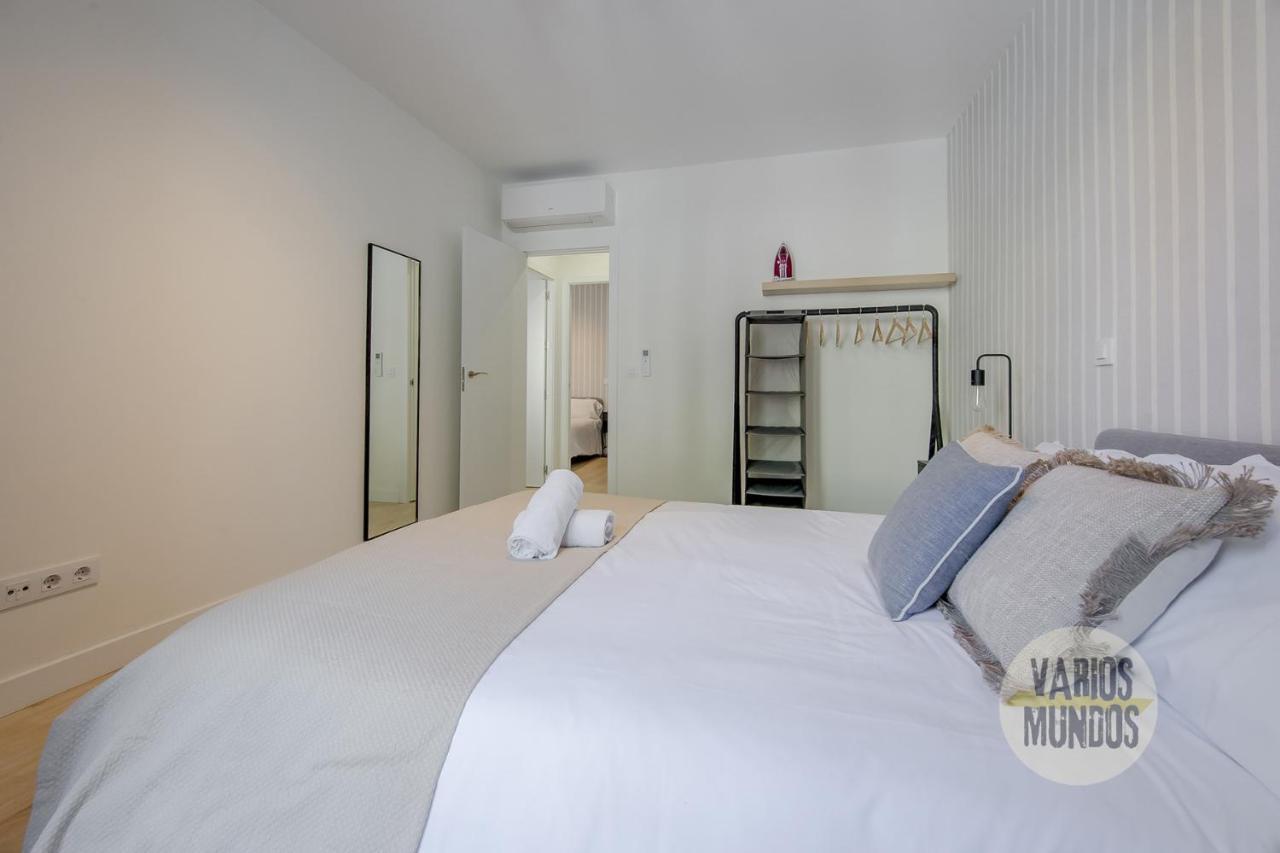 Spacious New Apartment Para 7 En La Plaza De Tirso De Molina Madri Exterior foto